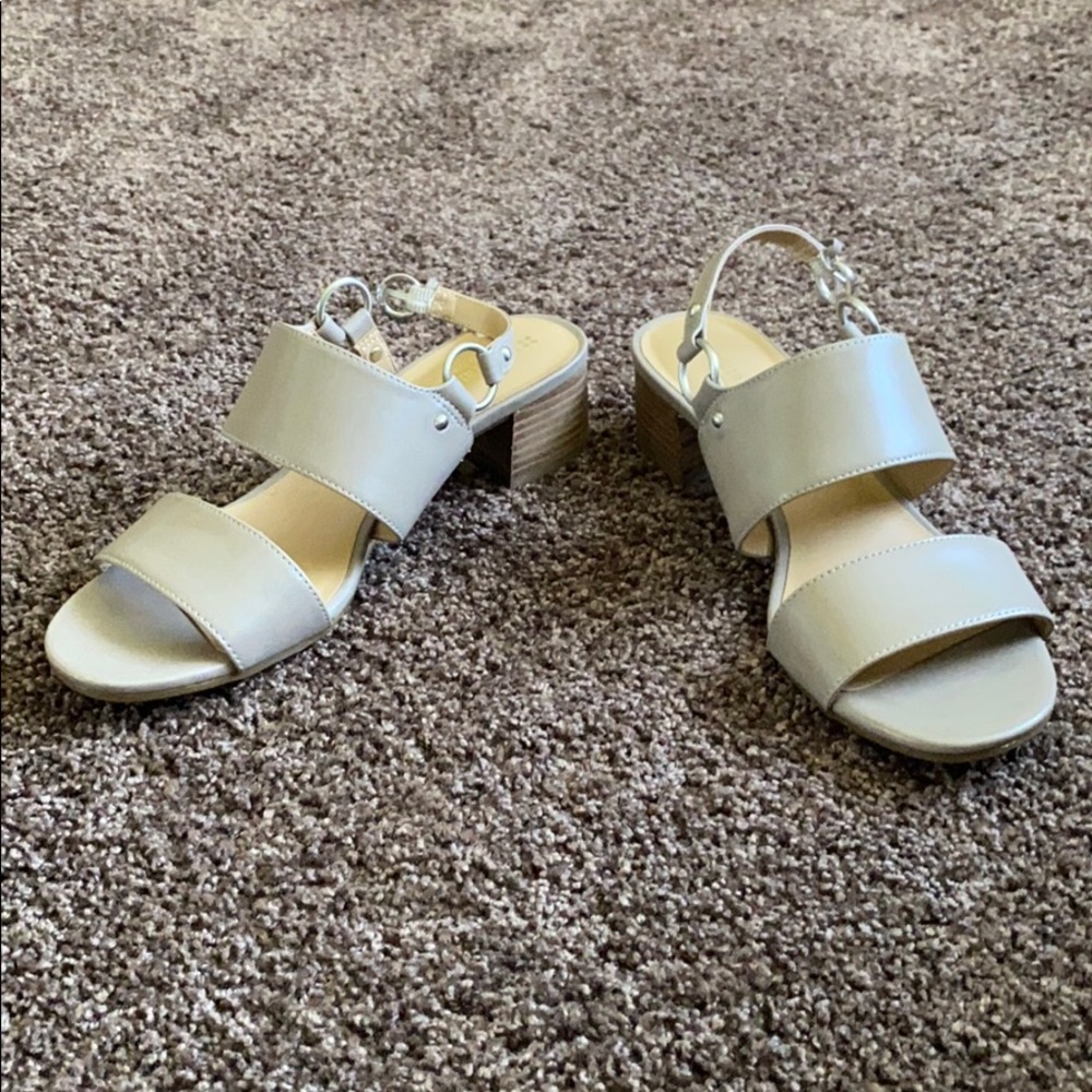 New Naturalizer Open Toe Double Strap Block Heel - image 1